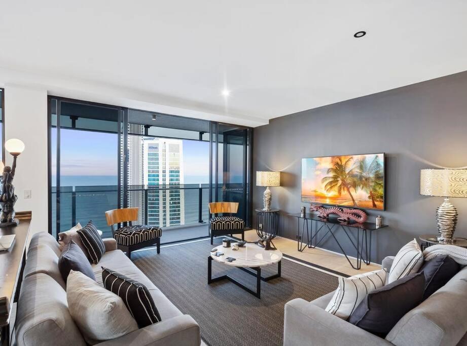 Exclusive Circle On Cavil Sub-Penthouse Luxury Apt - Hosted By Coastal Letting 黄金海岸 外观 照片