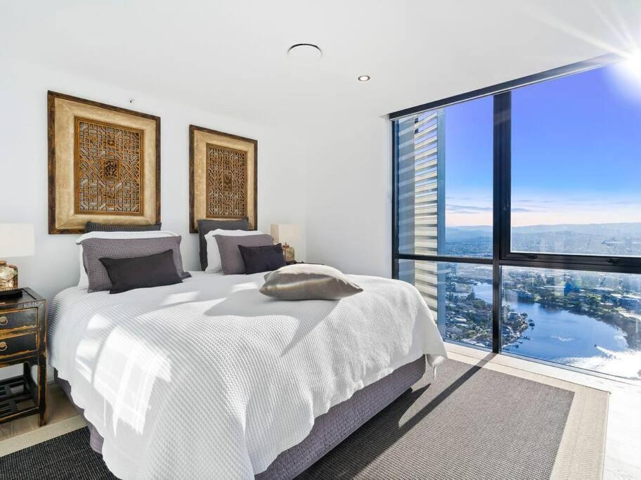Exclusive Circle On Cavil Sub-Penthouse Luxury Apt - Hosted By Coastal Letting 黄金海岸 外观 照片
